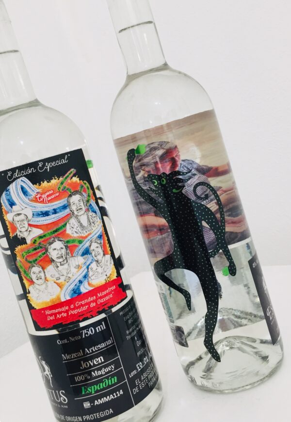 Crispina Navarro - Botella de Mezcal Edicion Especial - 9 Espíritus Mezcal - Homenaje a Grandes Maestros del Arte Popular de Oaxaca.