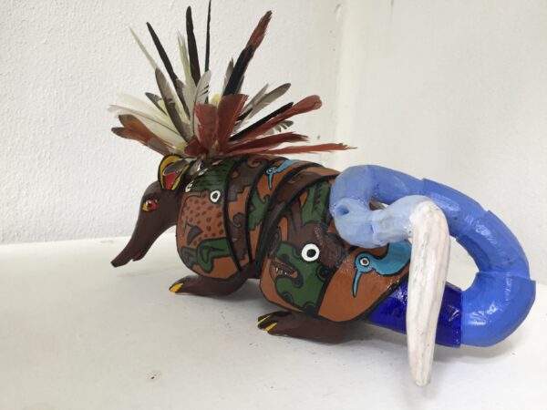 Colección Pitaos / Armadillo